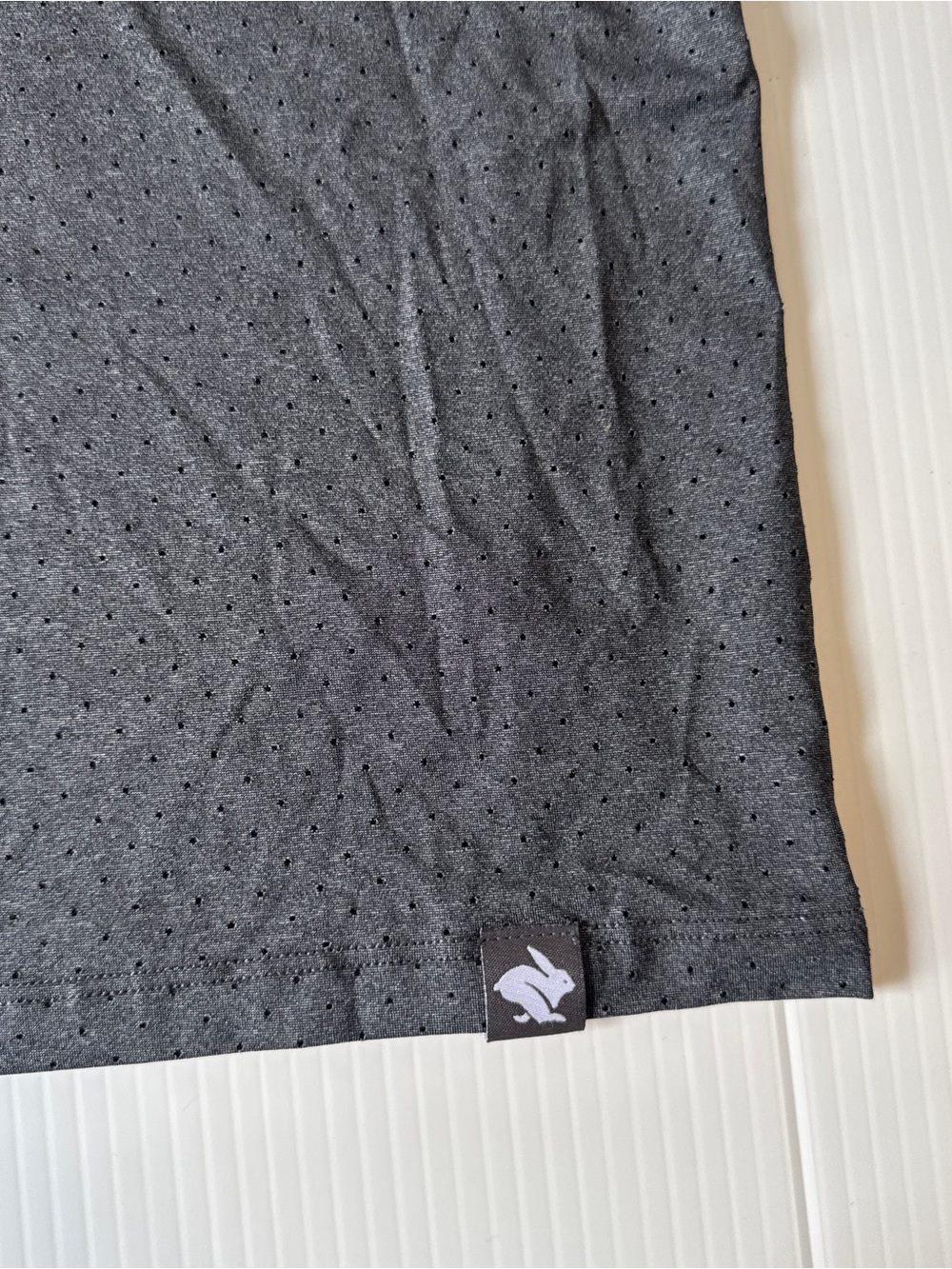rabbit Men’s EZ Tank Perf Gray Perforated Running Workout Athletic Tank Large - Picture 4 of 6